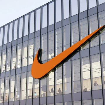 Nike brengt NFT Nike Air Force 1 sneaker uit